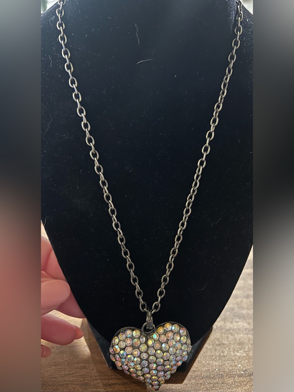 Iridescent Rhinestone Heart Pendant Statement Necklace Silver Tone 18 inches - Picture 7 of 11